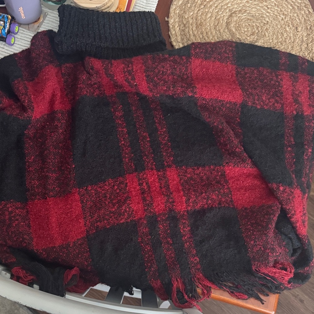 NWT Red and Black Plaid Nine West Poncho
